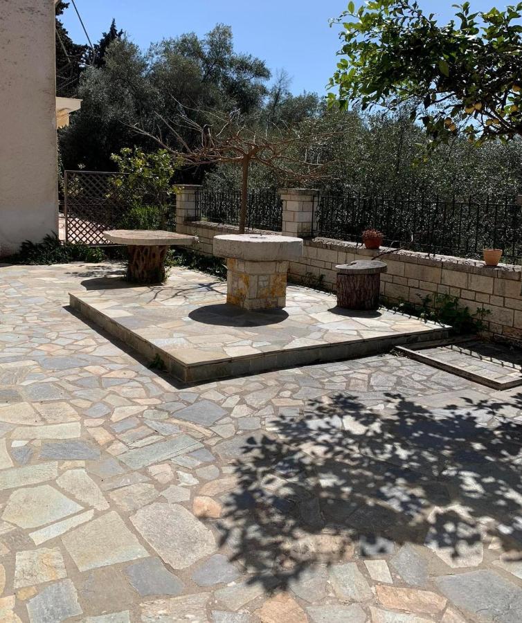Dionysus Apartments & Studios Sívota 외부 사진