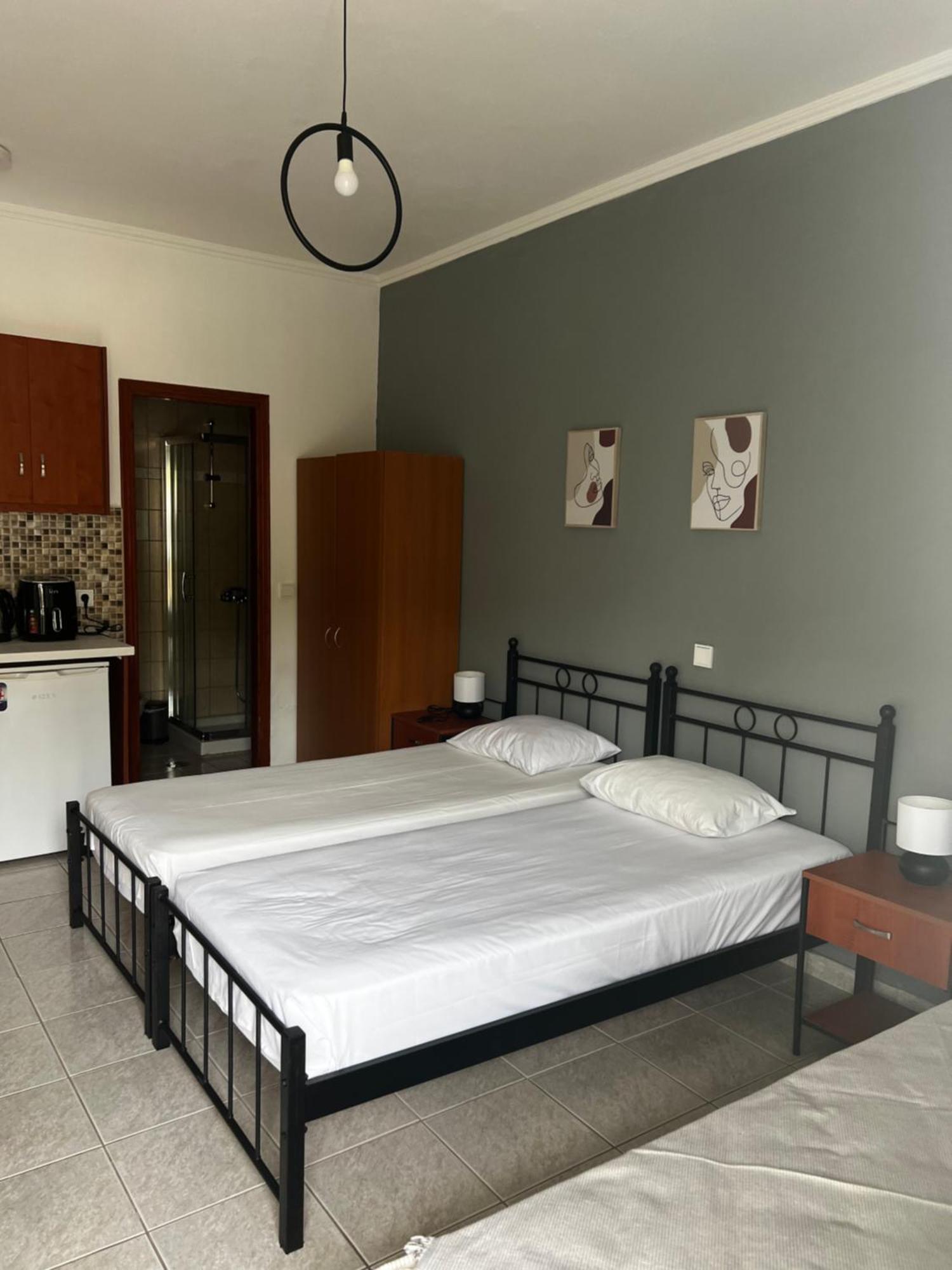 Dionysus Apartments & Studios Sívota 외부 사진